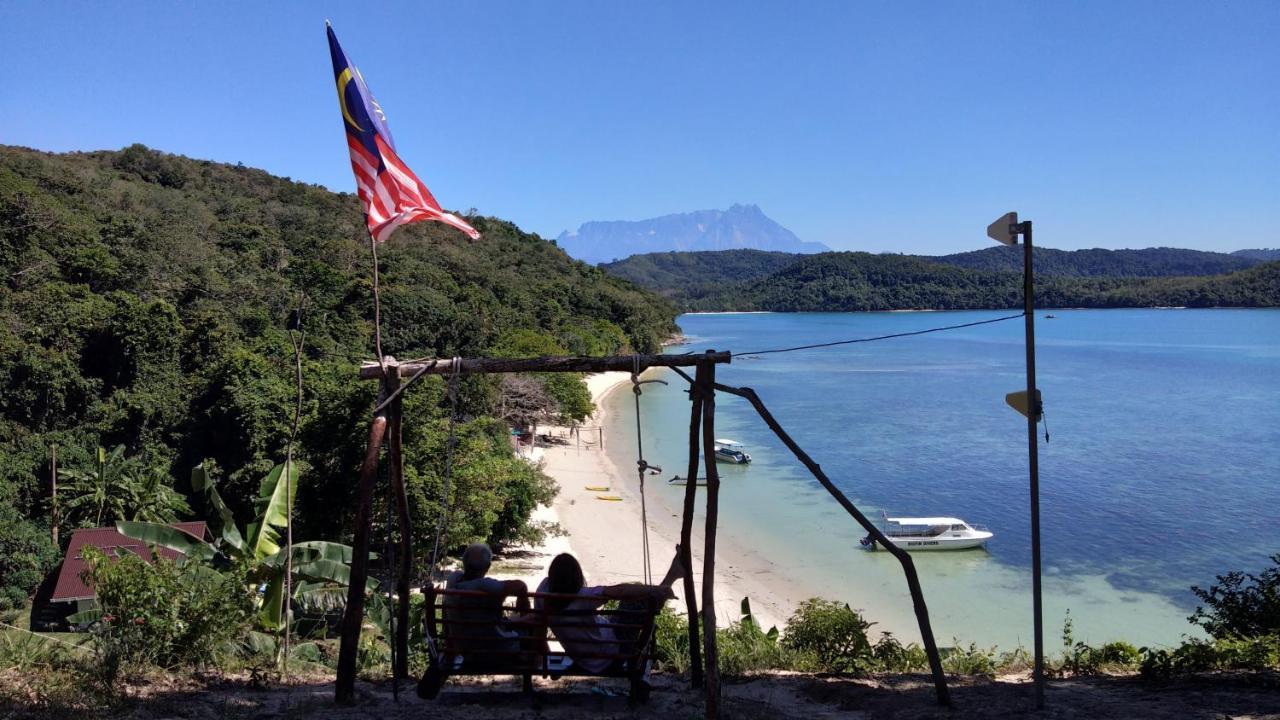 บิ๊กฟิน บีช รีสอร์ต Hotel Kota Belud ภายนอก รูปภาพ