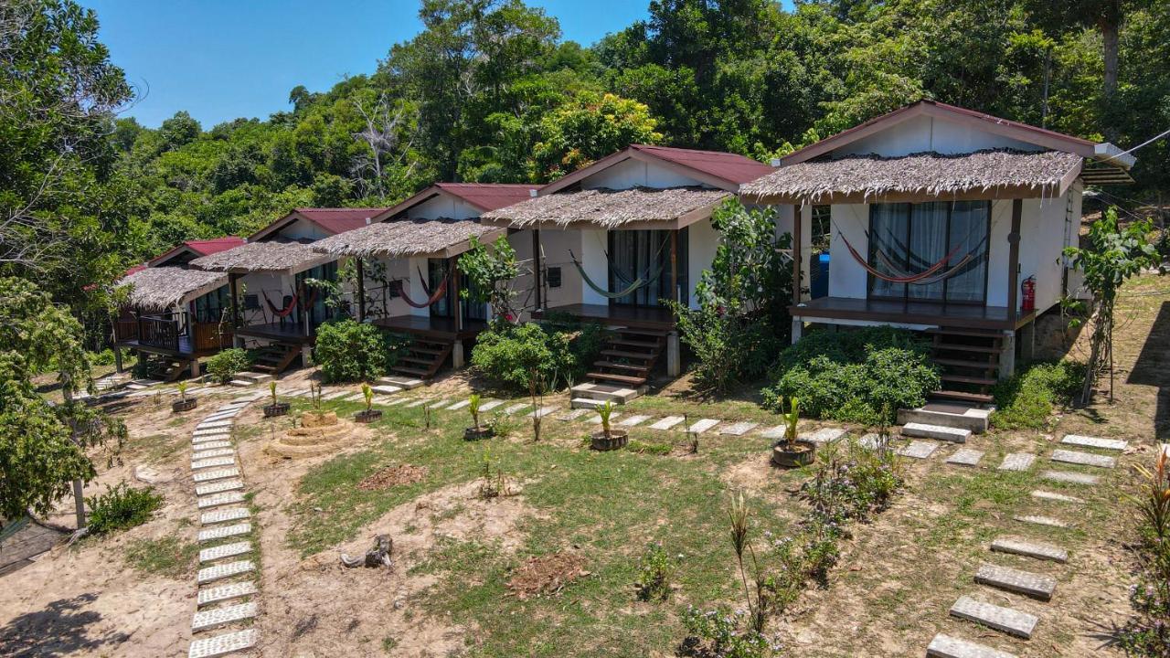 บิ๊กฟิน บีช รีสอร์ต Hotel Kota Belud ภายนอก รูปภาพ